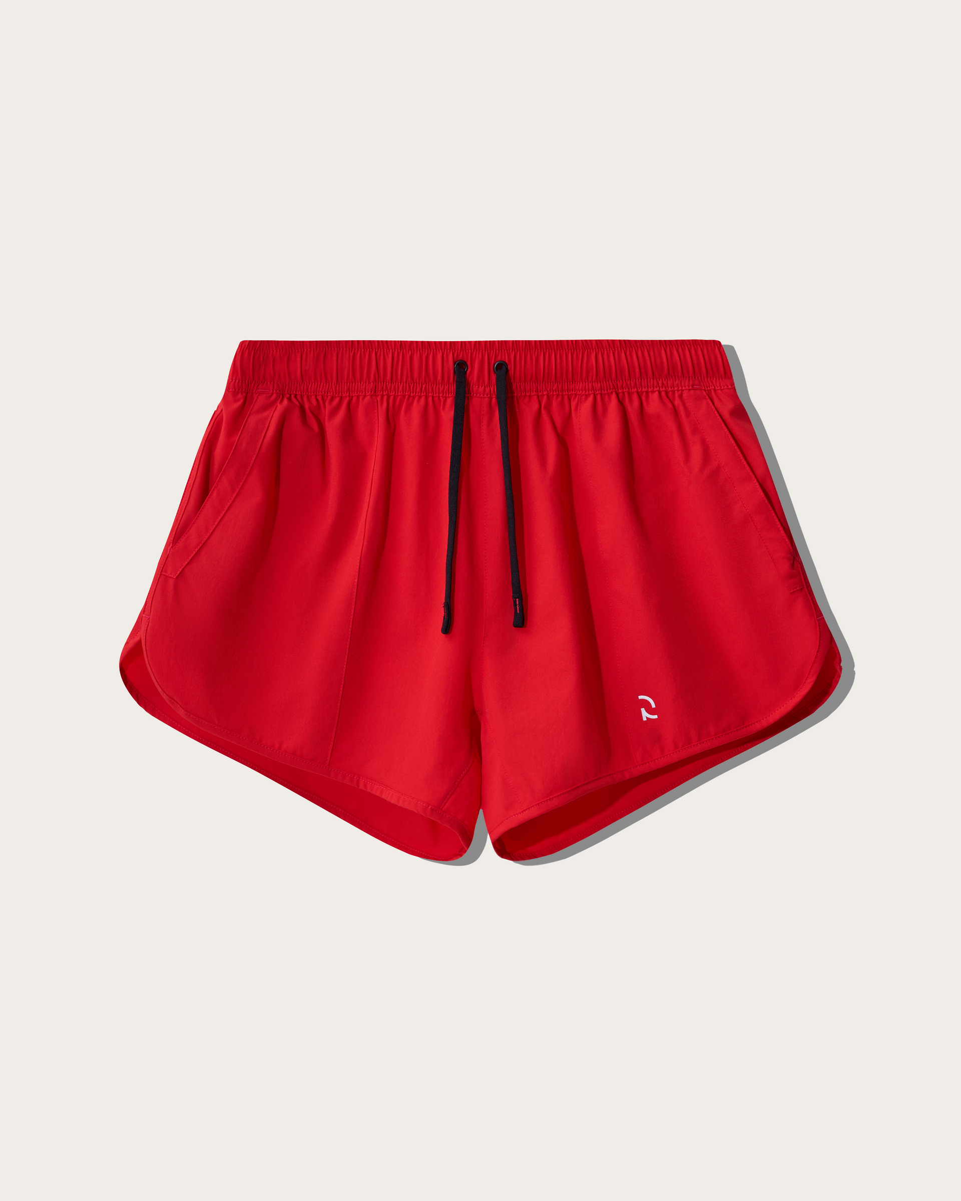 SHORT 01 — SIGNATURE CUT