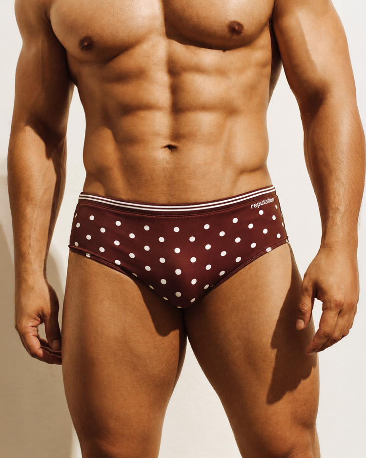 Reputation Signature Sunga 02 Polka Dots in brown, model view